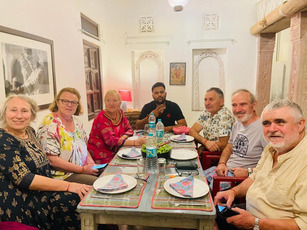 Mosaics Guest House Jaipur Buitenkant foto