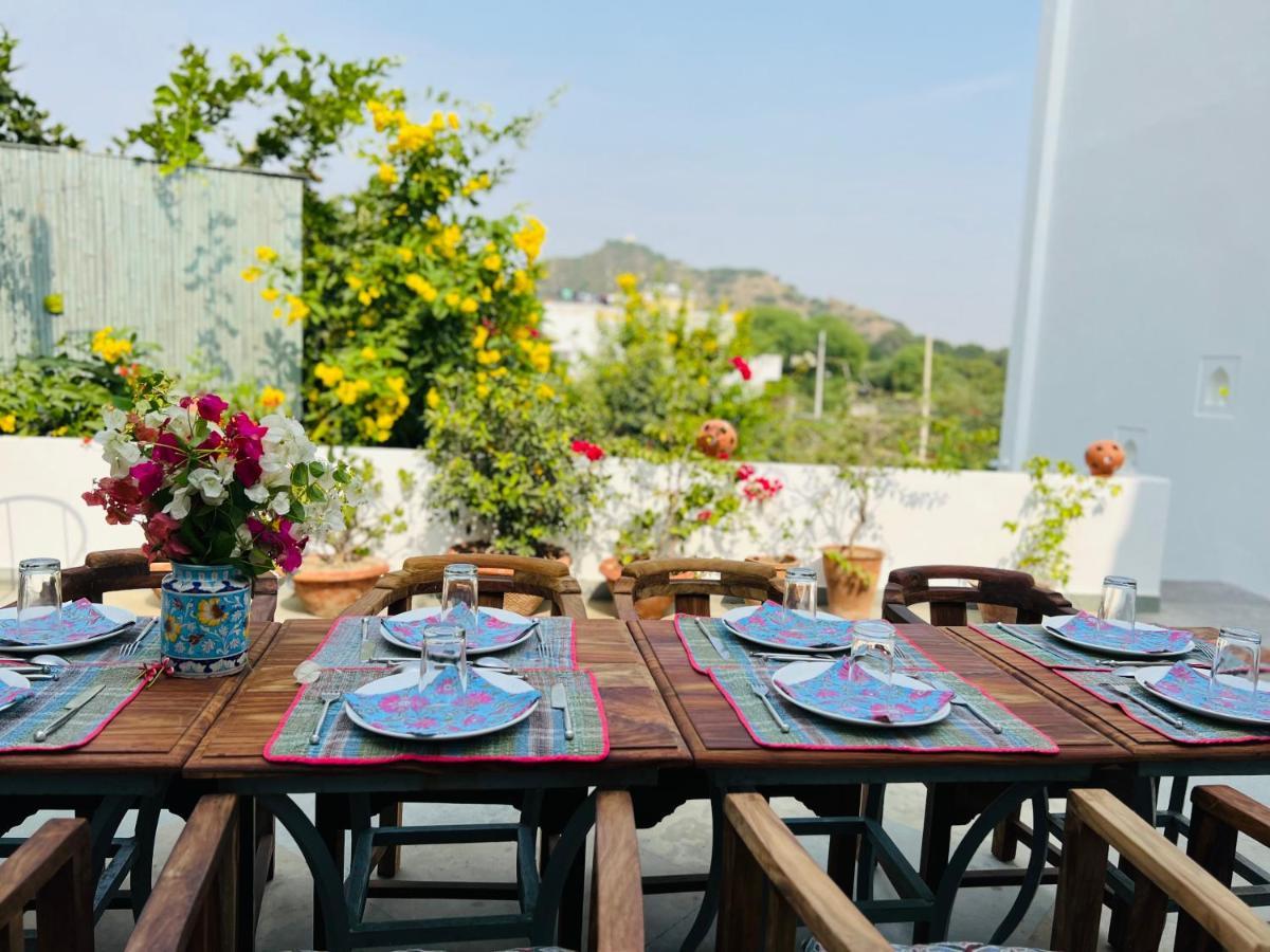 Mosaics Guest House Jaipur Buitenkant foto
