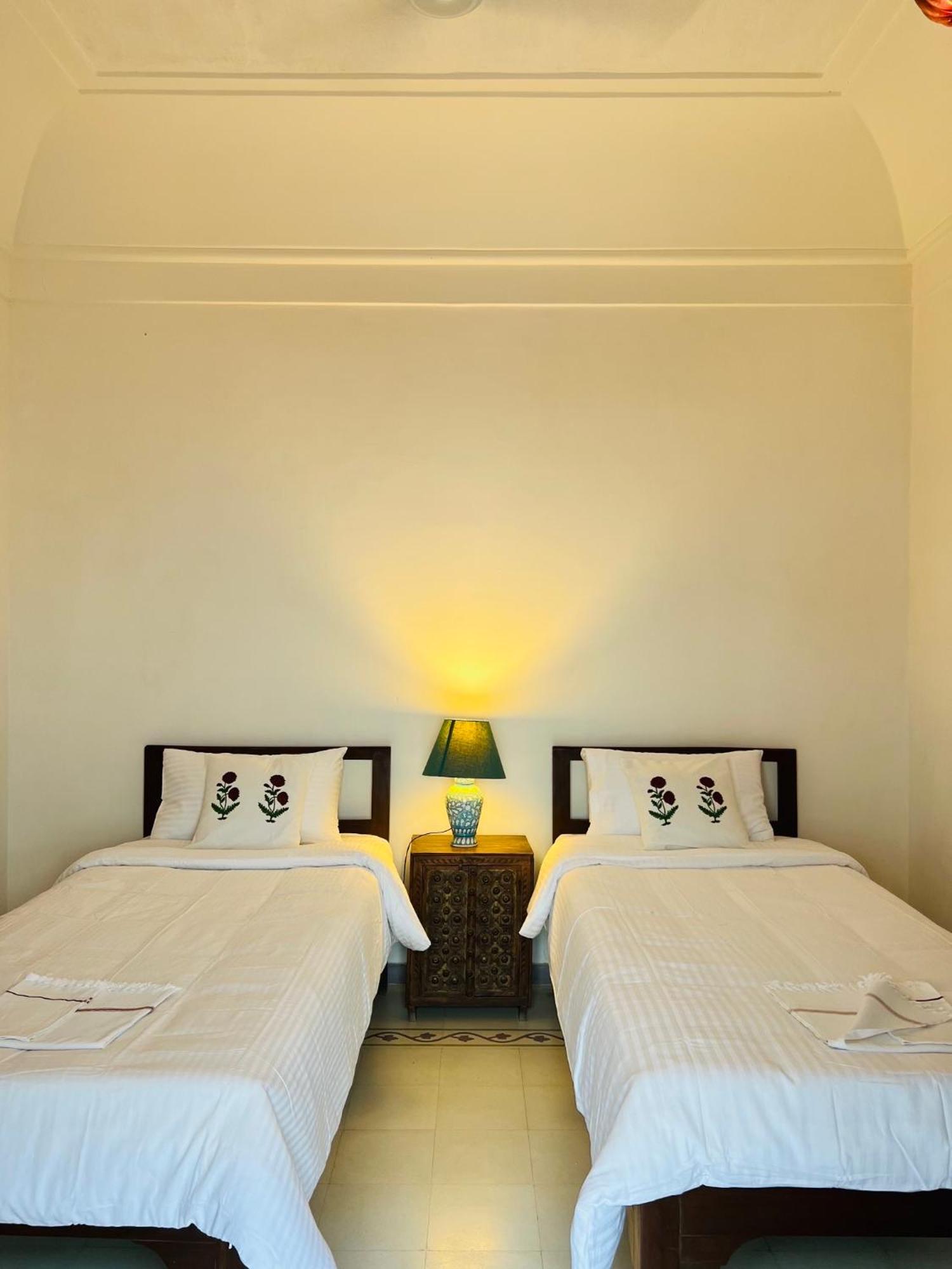 Mosaics Guest House Jaipur Buitenkant foto