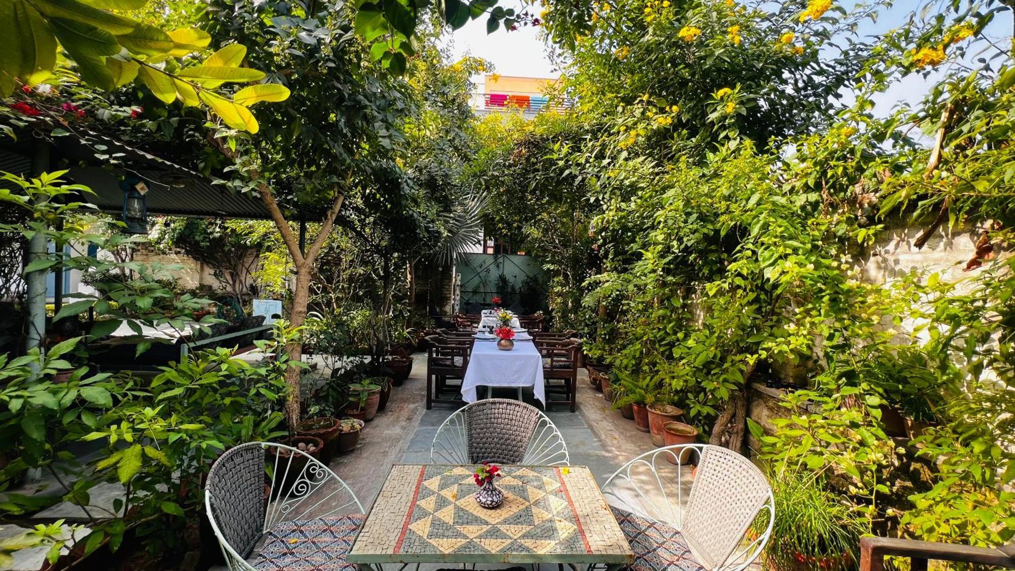 Mosaics Guest House Jaipur Buitenkant foto